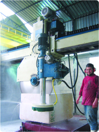QSQJ-1600-B｜Brdige Horizongtal Block Cuter Machine