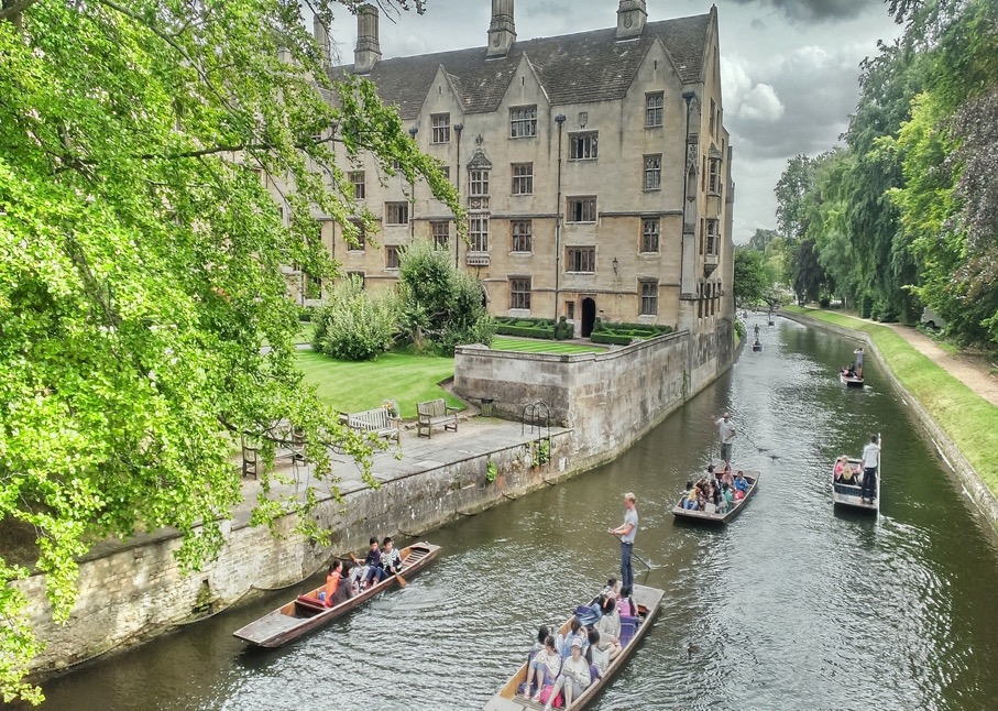 river cam cambridge rowing